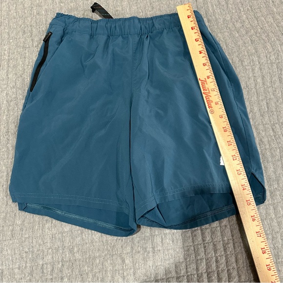 REI boys quick dry shorts in teal. - Picture 6 of 9